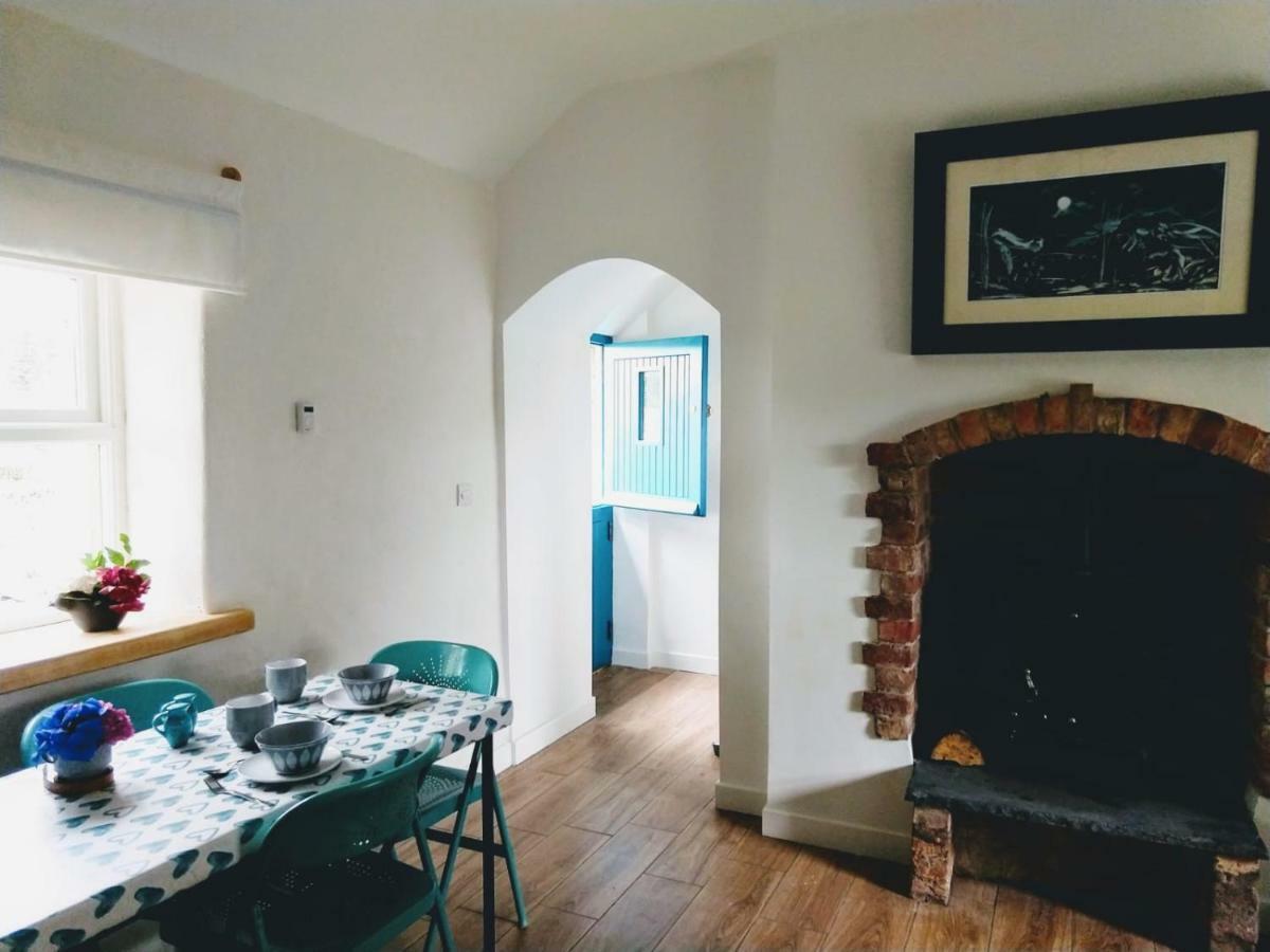 Cosy Cottage On The Causeway Coast And Glens Баликасъл Екстериор снимка